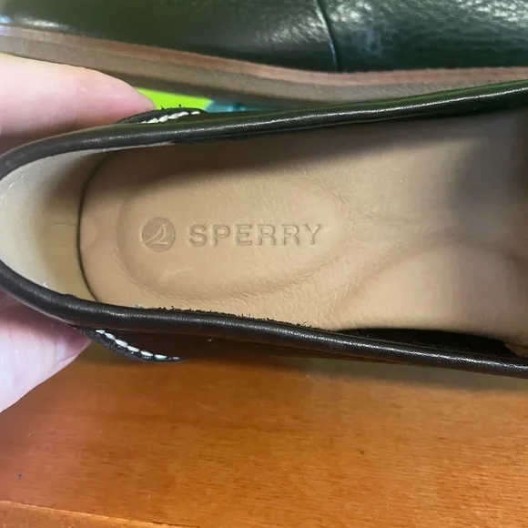 SPERRY .Elegant,Black Leather Loafers. New. - Picture 4 of 8